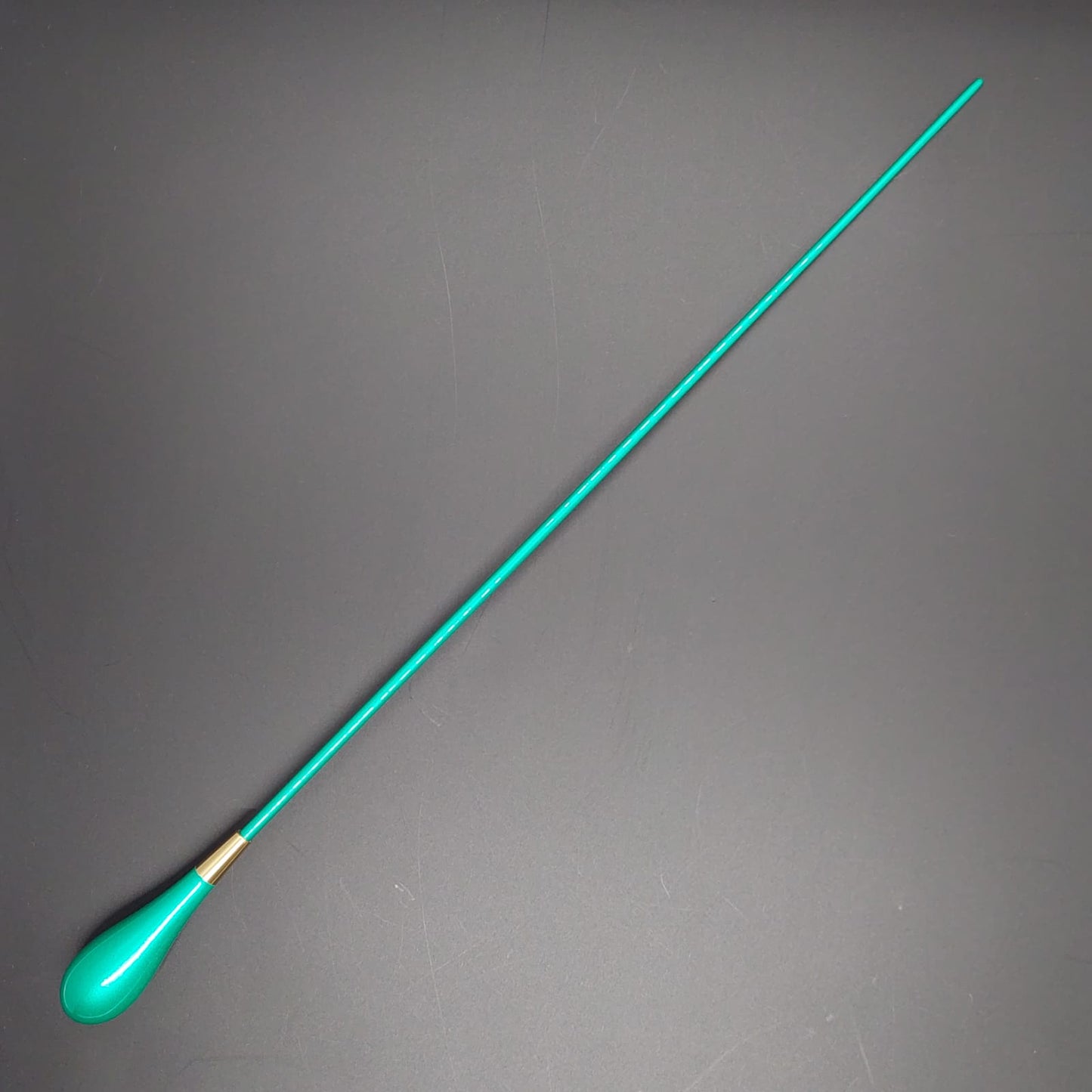 Batuta Clásica Madera Colorida y Metal - Verde