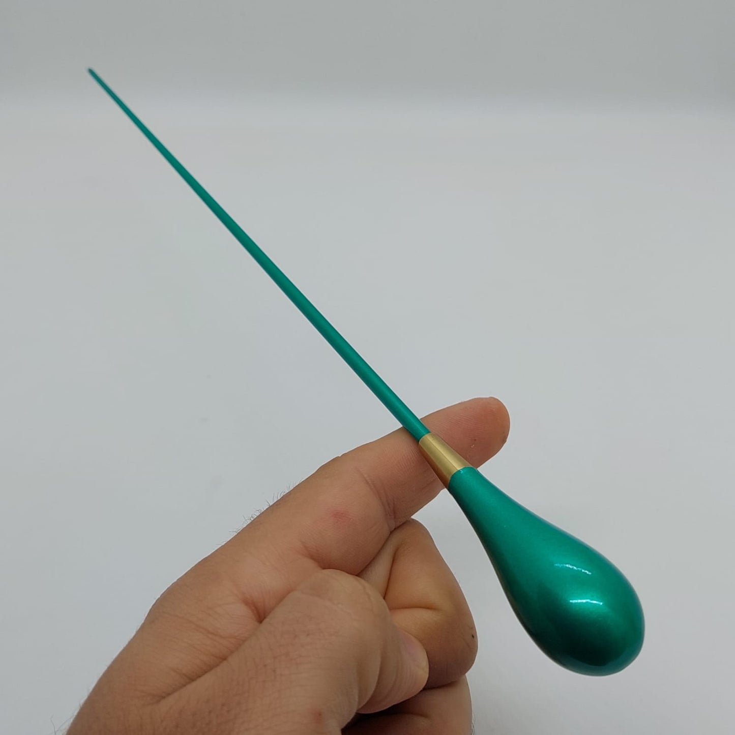 Batuta Clásica Madera Colorida y Metal - Verde