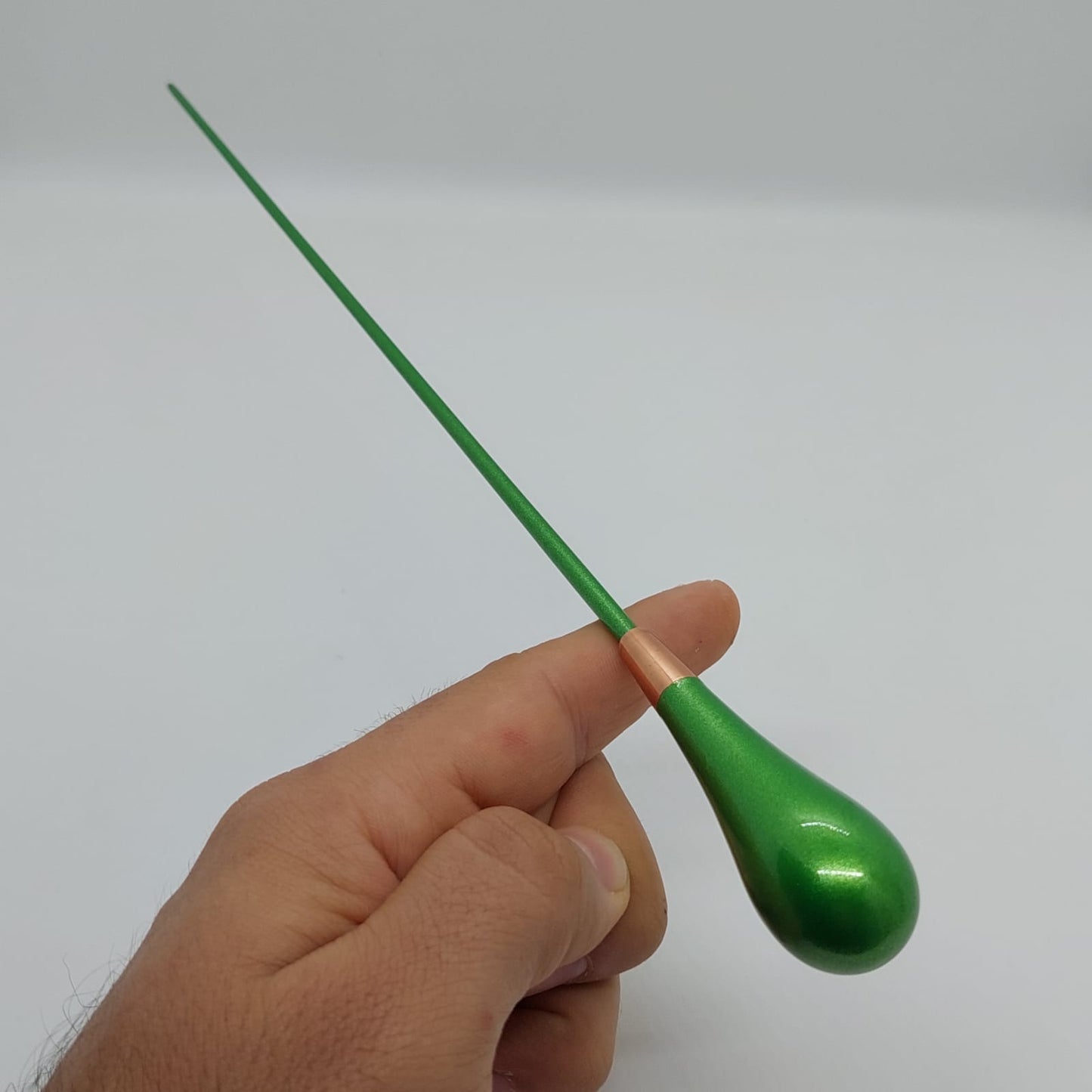 Batuta Clásica Madera Colorida y Metal - Verde limón
