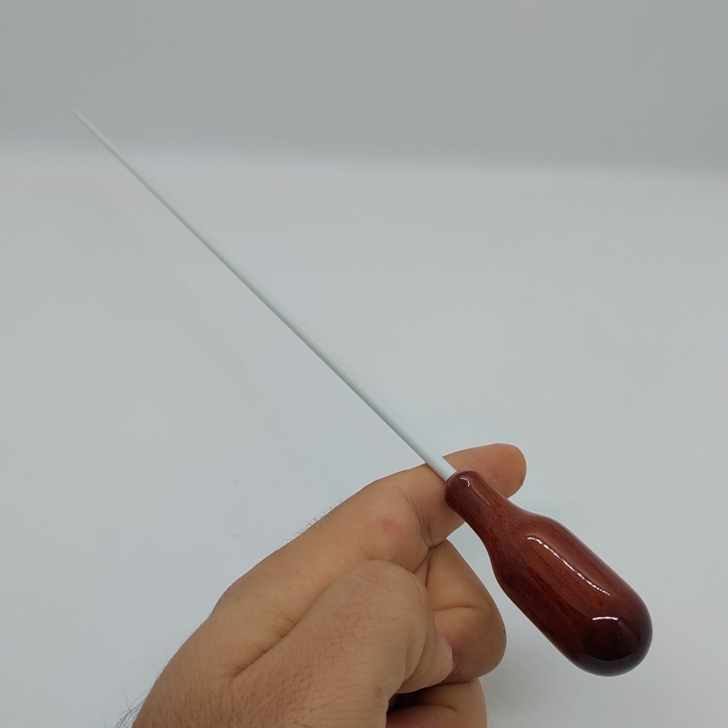 Batuta Anatómica Madera Rubí