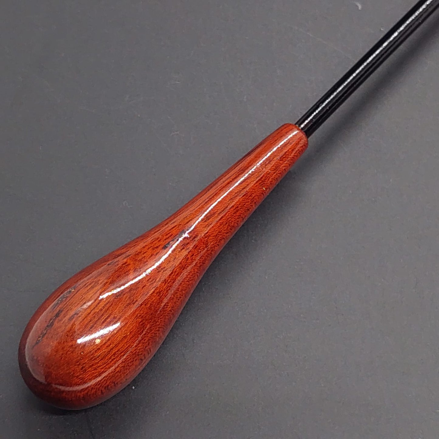 Batuta Clásica Madera Rubí
