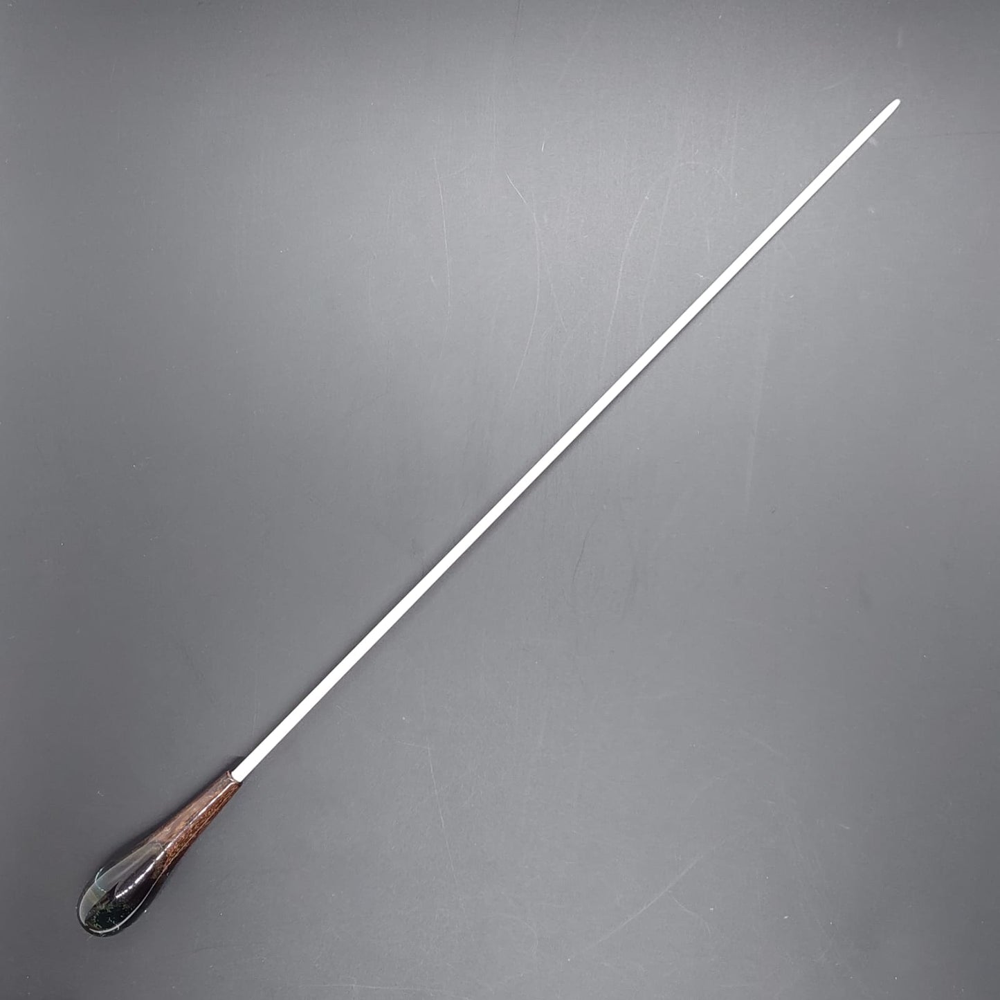 Combo – 2 Batons and Case for 4 Batons in Genuine Leather