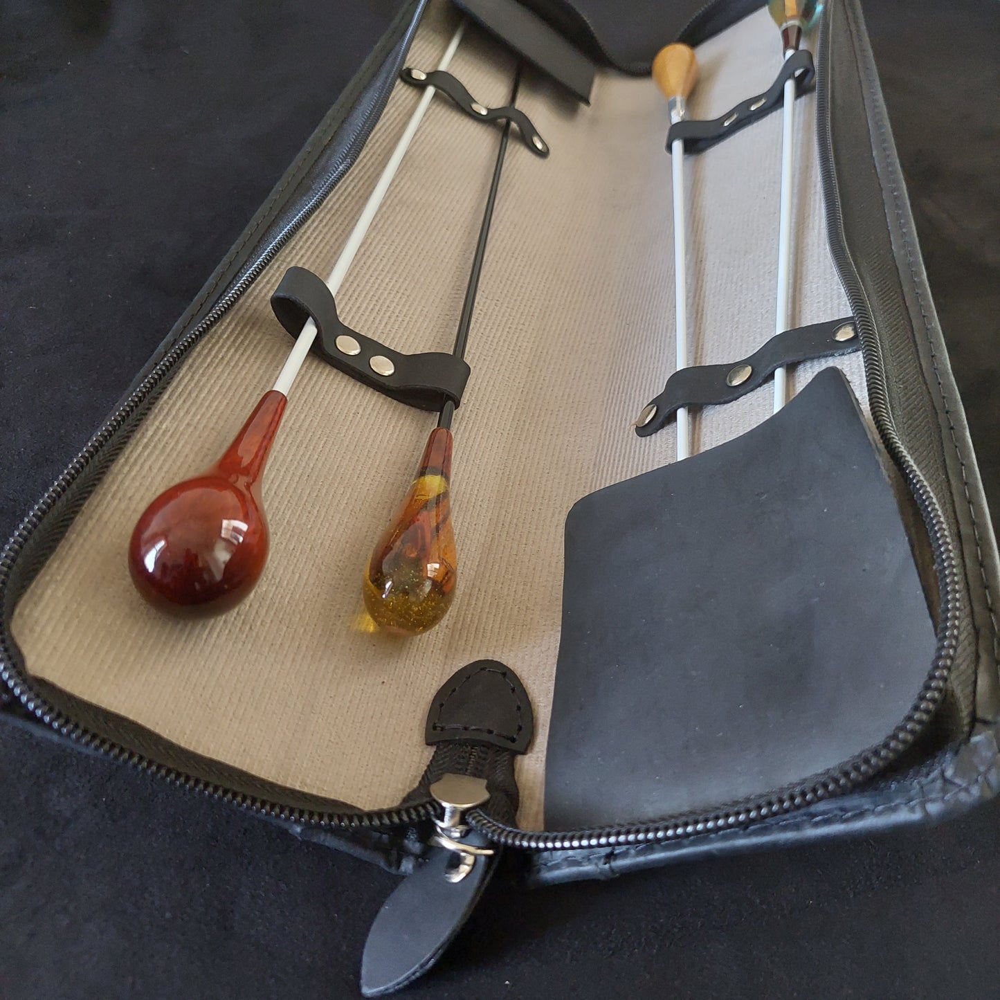 Estuche para 4 Batutas - Cuero Genuino