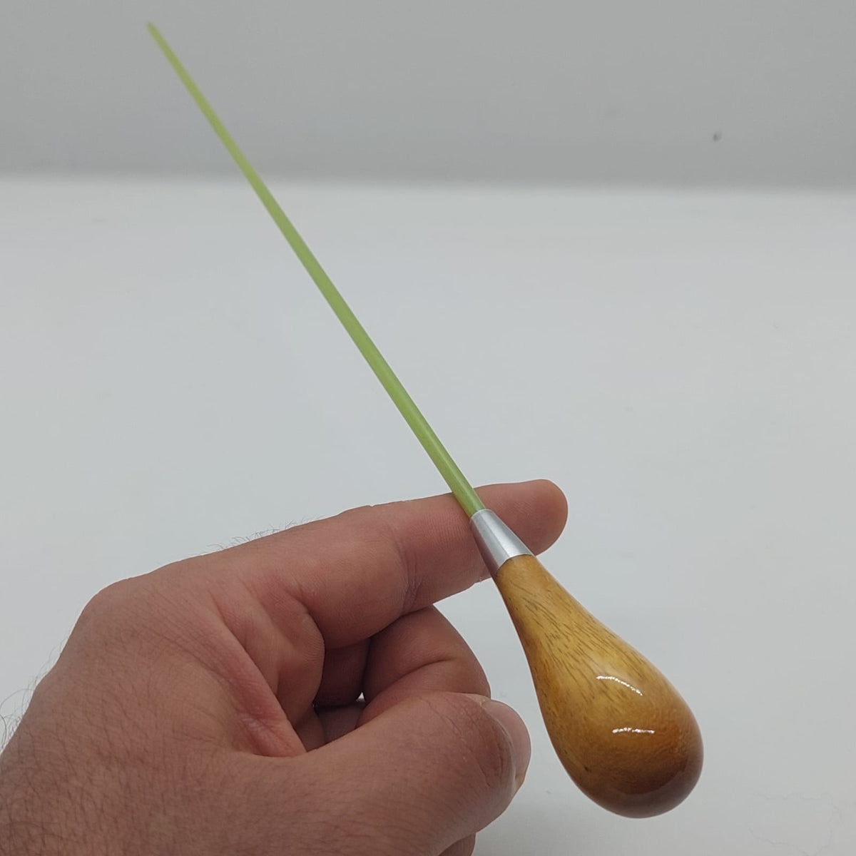 Batuta Clásica Madera y Metal - Rubí