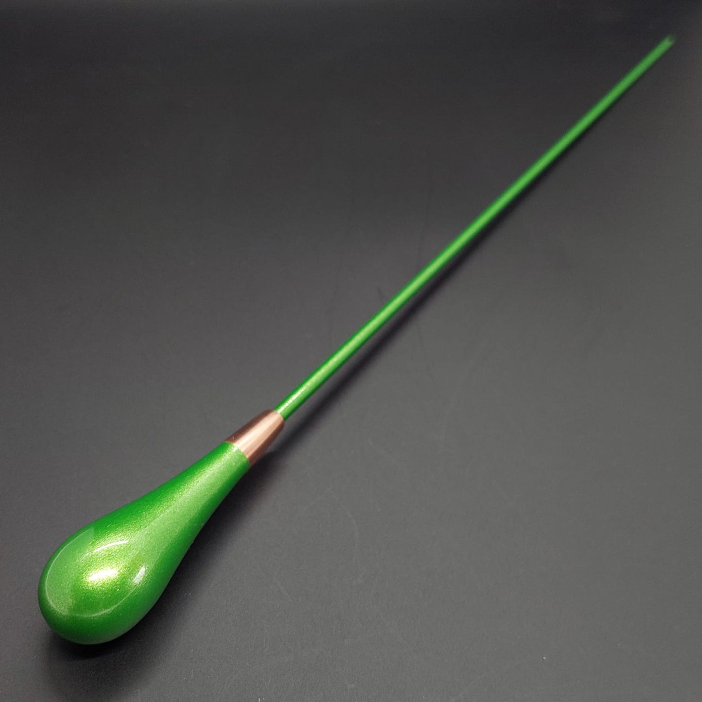Batuta Clásica Madera Colorida y Metal - Verde limón
