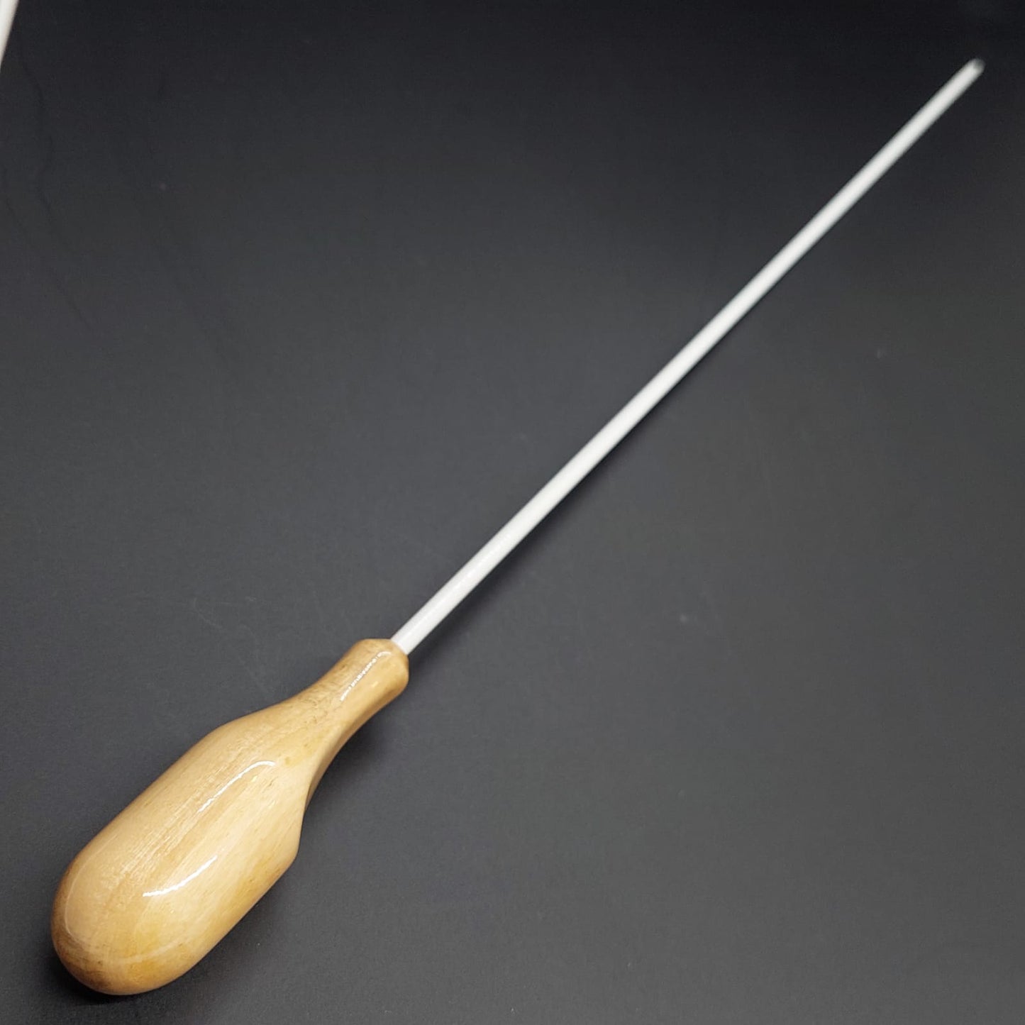 Batuta Anatómica Madera Clara