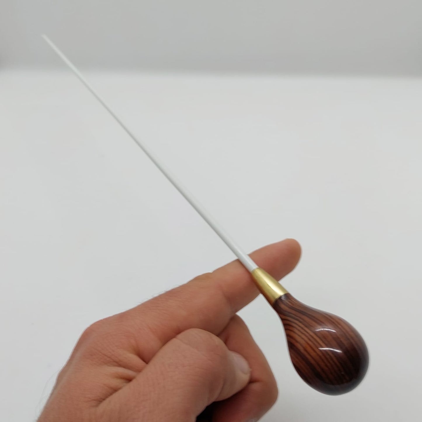 Batuta Clássica Bolinha Madeira e Metal - Zebrawood