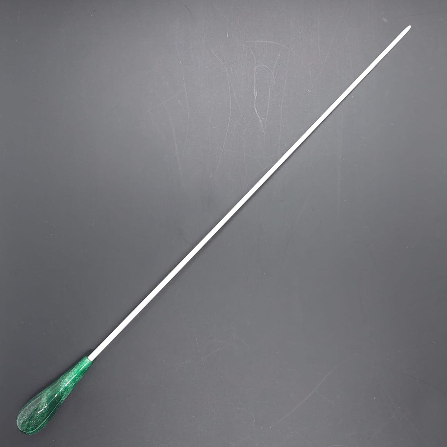 Combo - Batuta Clássica Resina 37cm e Case Caramelo