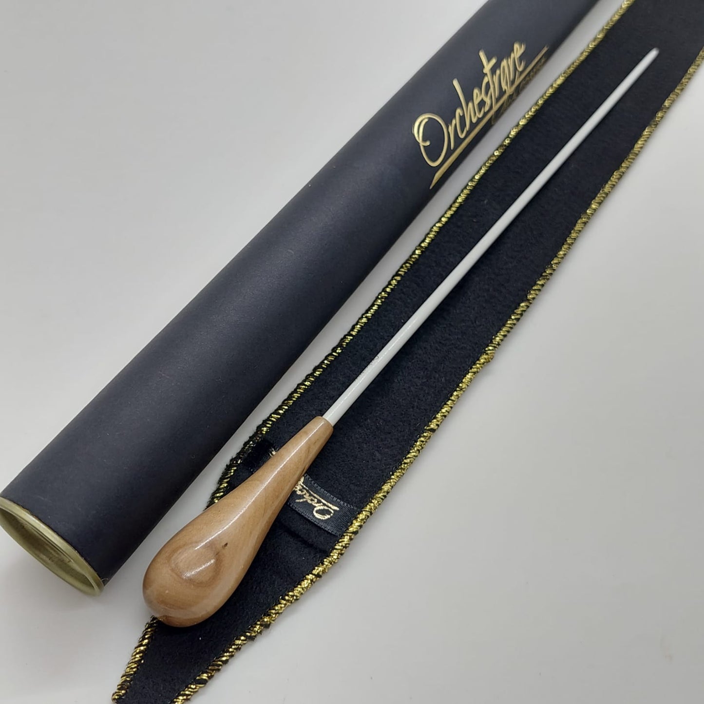 Combo - Batuta Clássica 30cm e Case Preto