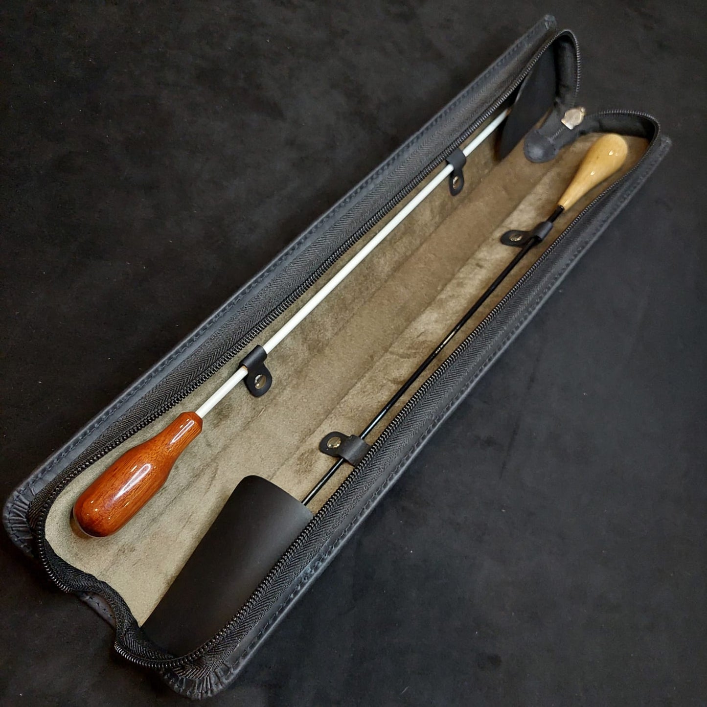 Combo - 2 batutas e Case para 2 Batutas em Couro Legítimo