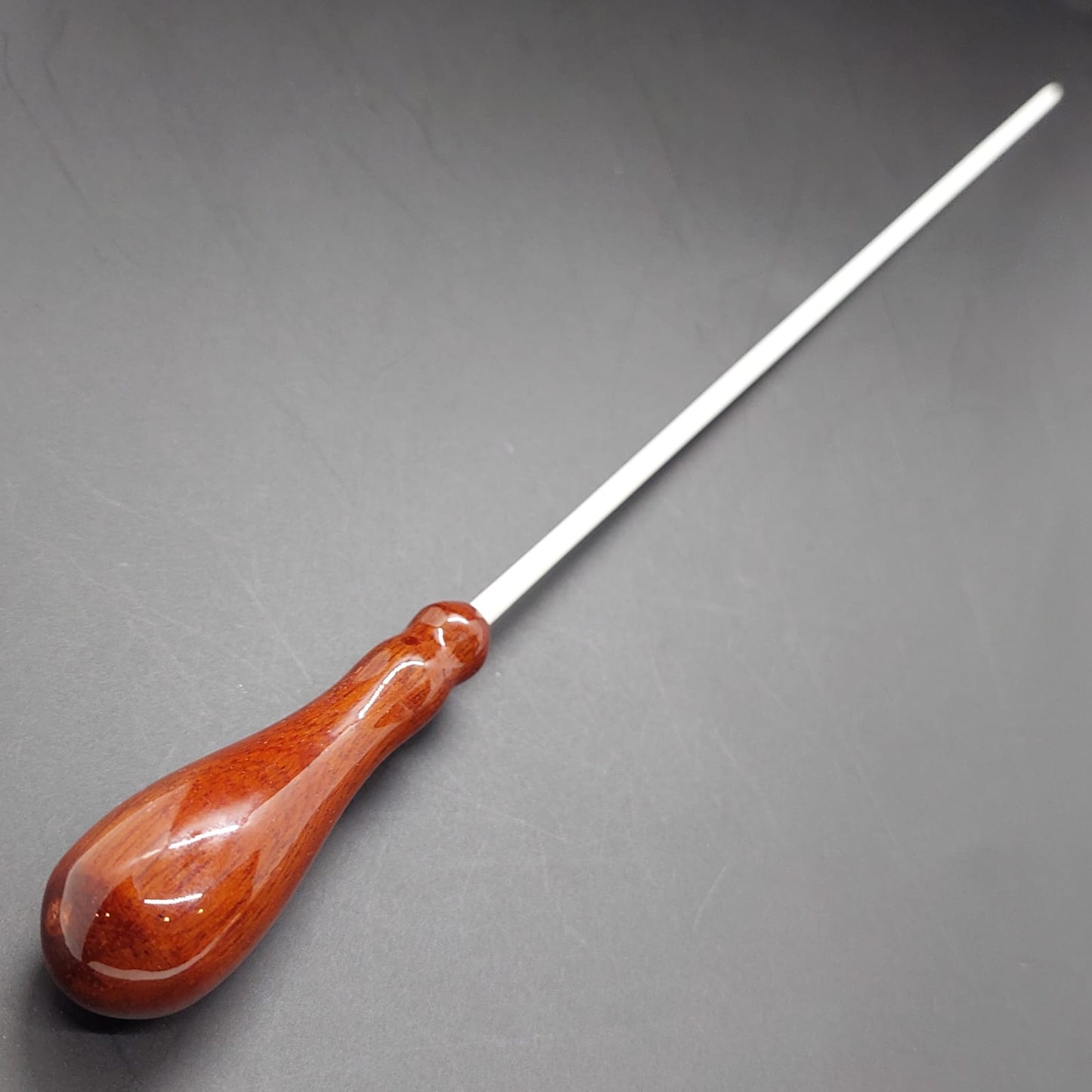 Combo - Batuta Clássica Vintage 33cm e Case Marrom