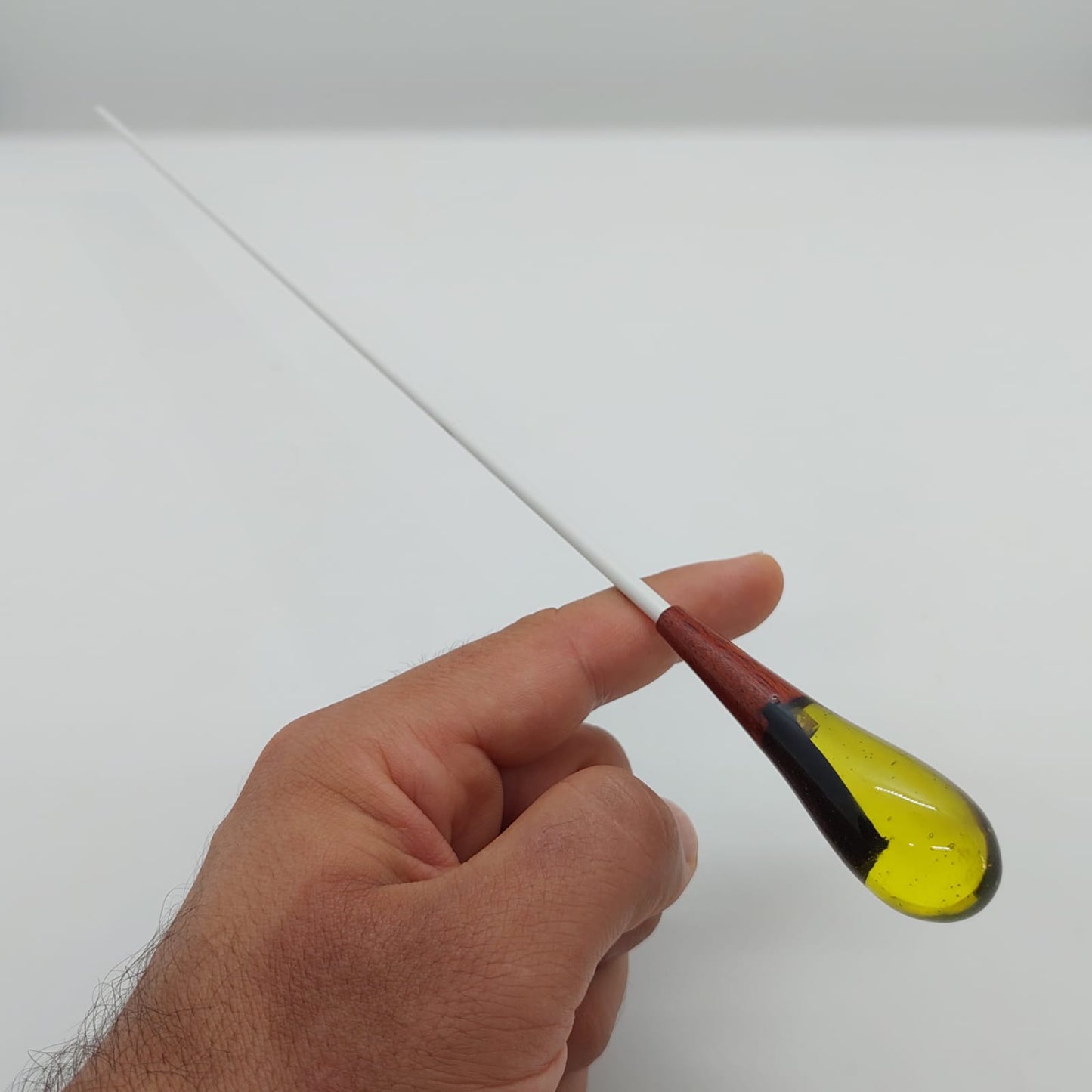 Batuta Clássica Resina e Madeira - Âmbar