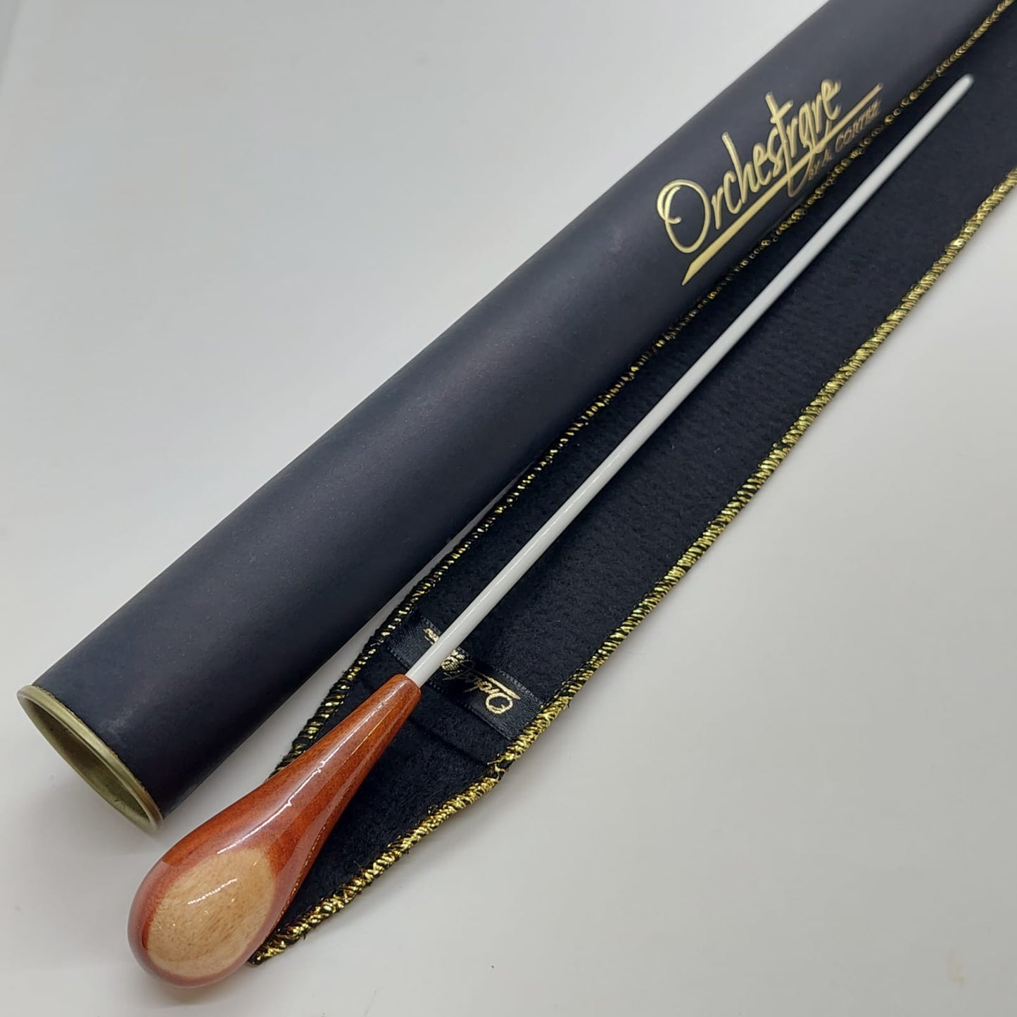 Batuta Clássica Madeira Óleo Vermelho