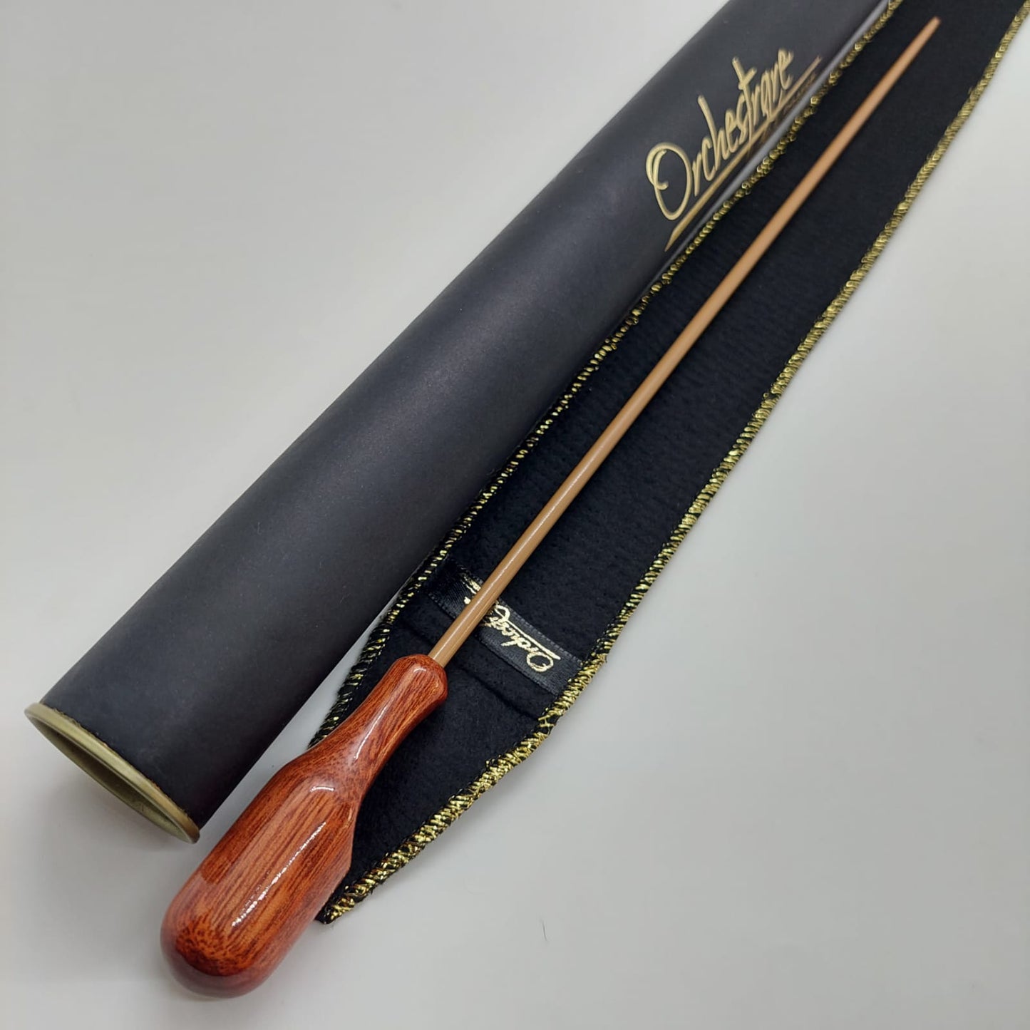 Batuta Anatômica Madeira Rubi