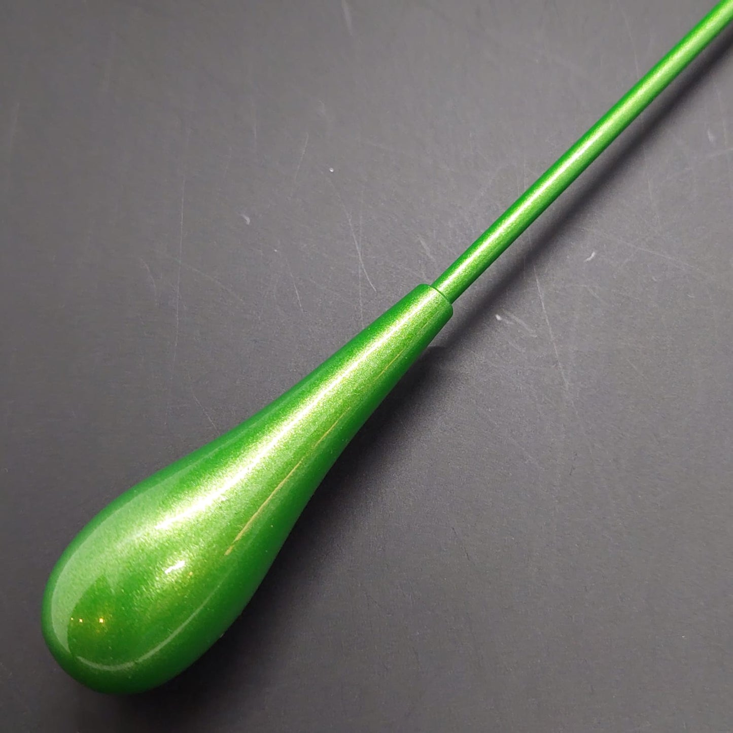 Batuta Clássica Madeira Colorida Verde