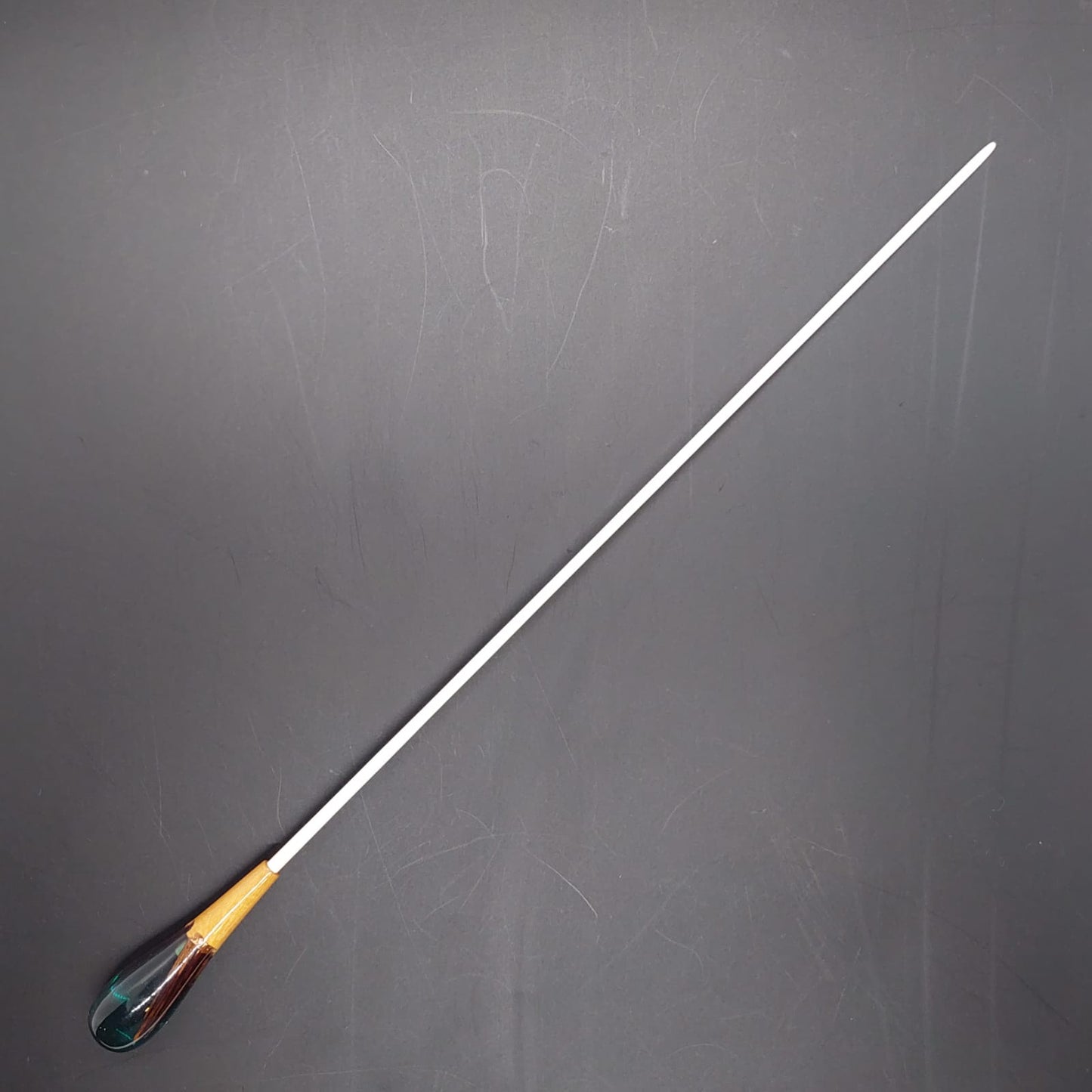 Batuta Clássica Resina e Madeira - Floresta