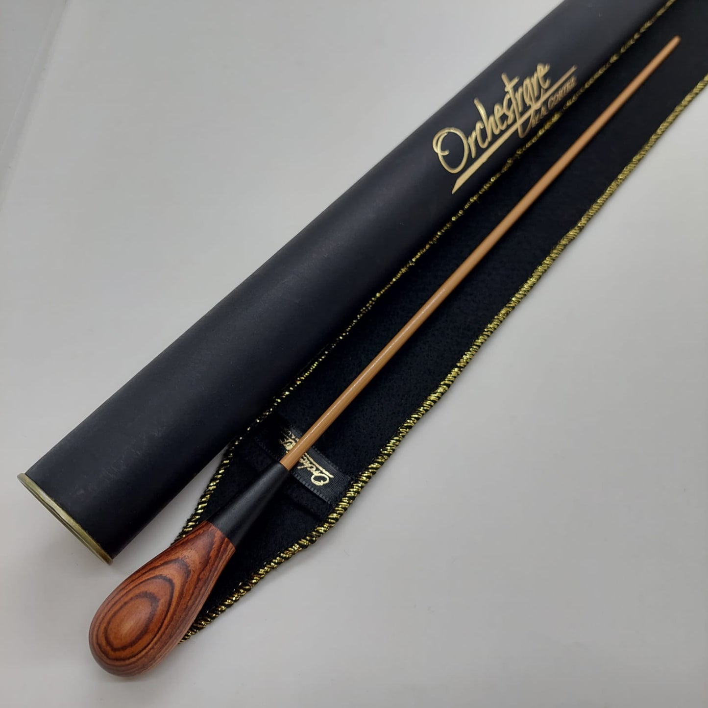 Batuta Clásica Madera Tallada Ébano - Zebrawood