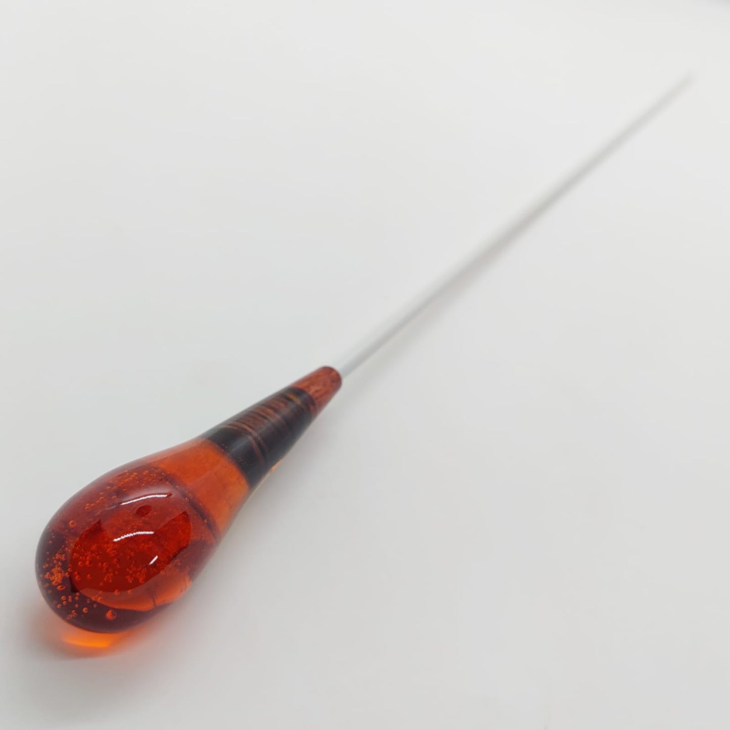 Batuta Clásica Resina y Madera - Cereza