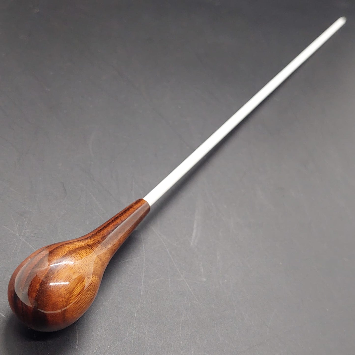 Classic Ball Baton - Angico Preto Wood