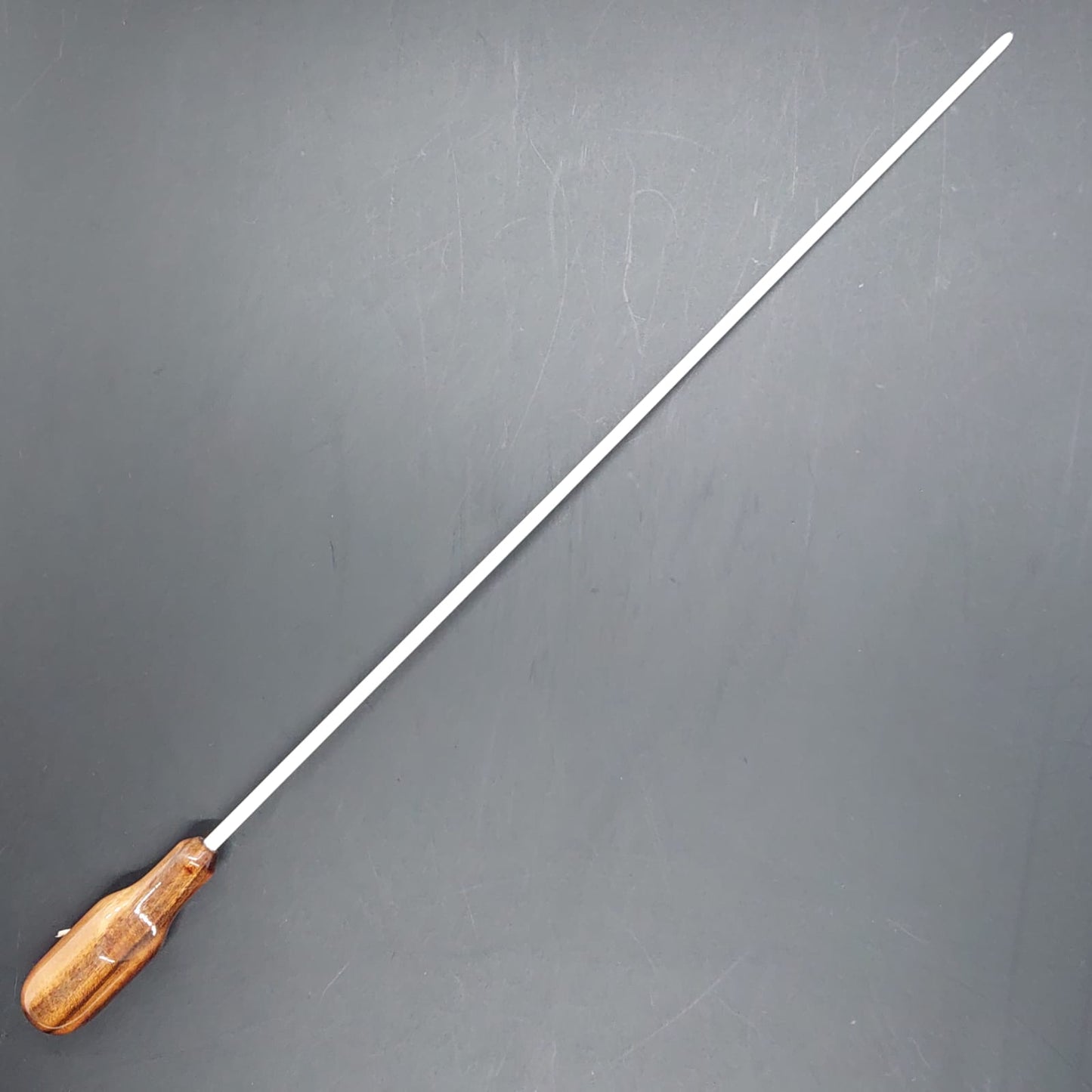Anatomic Baton - Angico Preto Wood