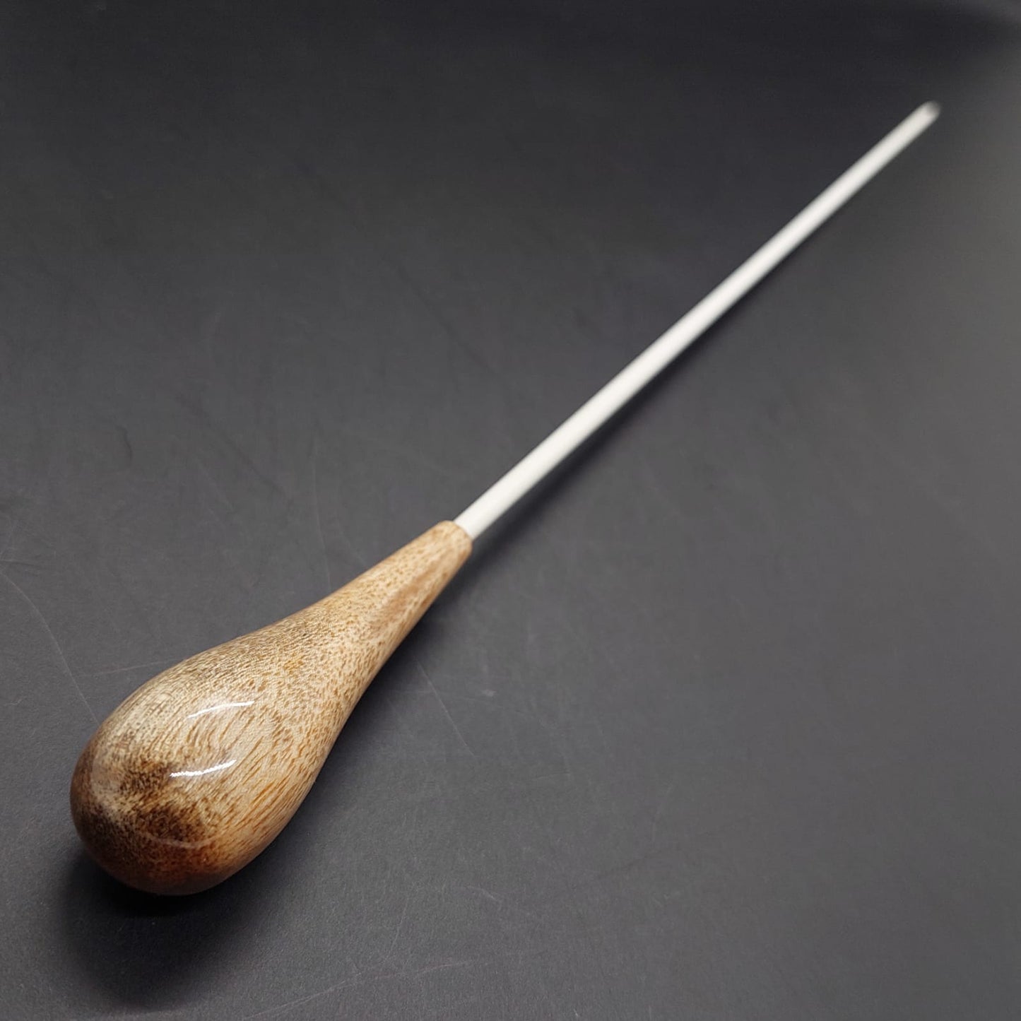 Batuta Clásica Madera Aroeira Branca