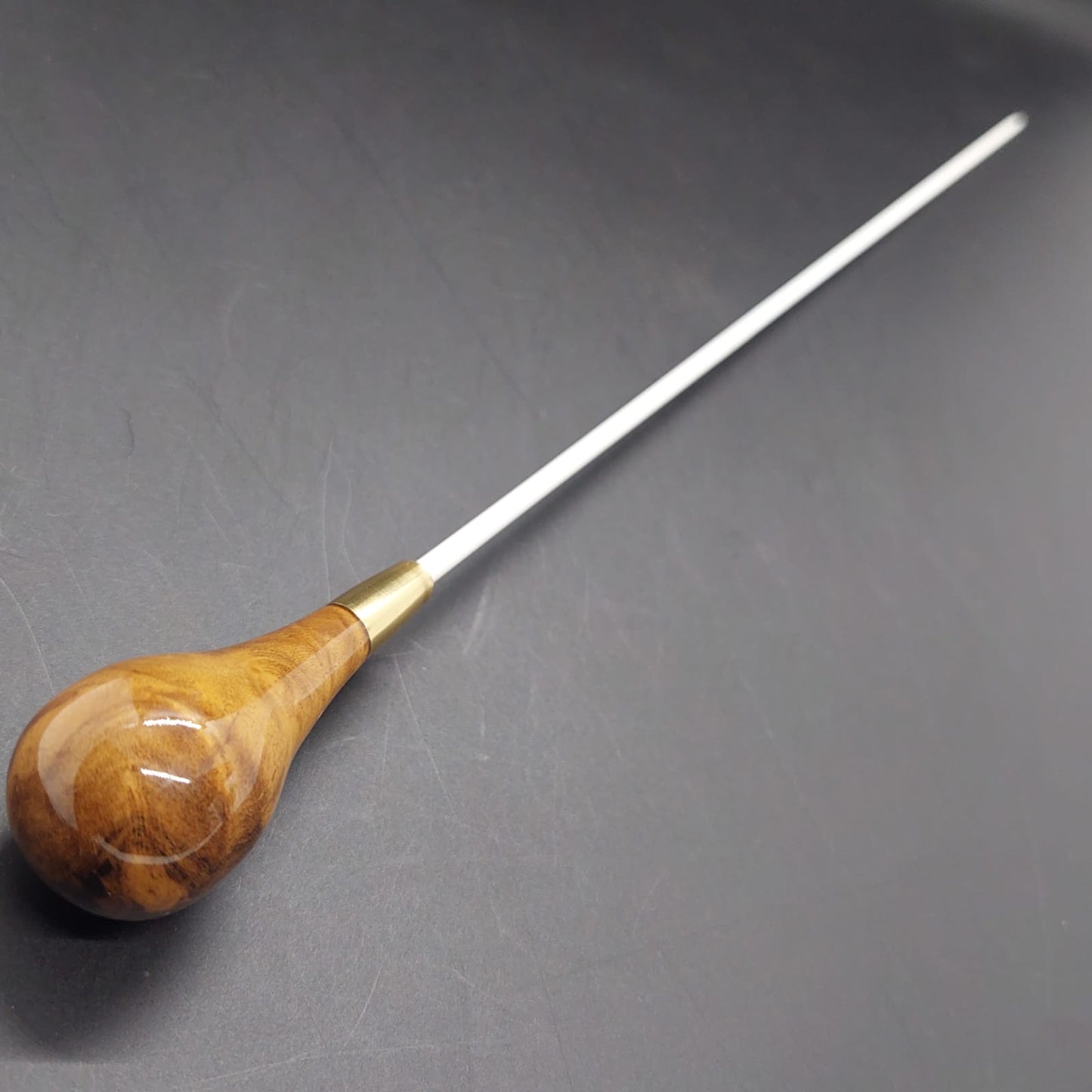 Batuta Clássica Bolinha Madeira e Metal - Burl de Ipê