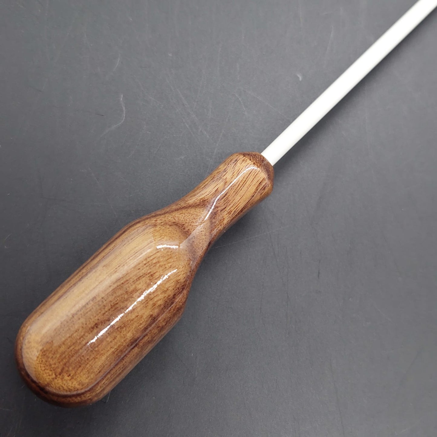Batuta Anatómica Madera Ipé