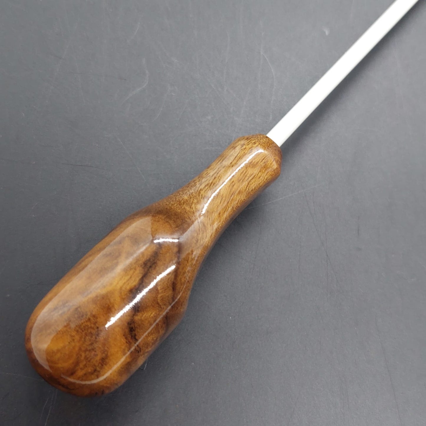 Batuta Anatómica Madera Ipé