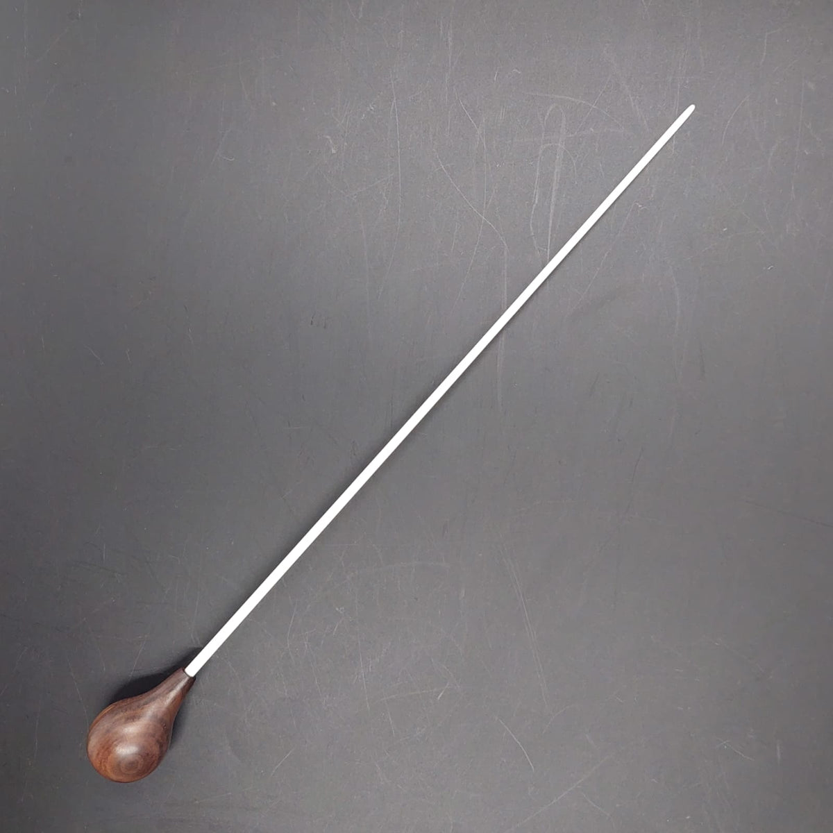Batuta Clássica Bolinha Madeira Café Natural